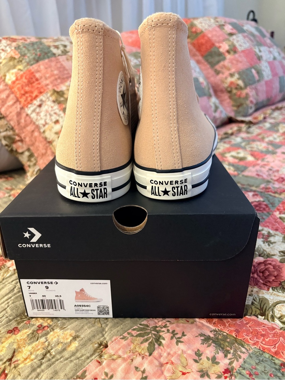 Women’s high top converse - Picture 4 of 6
